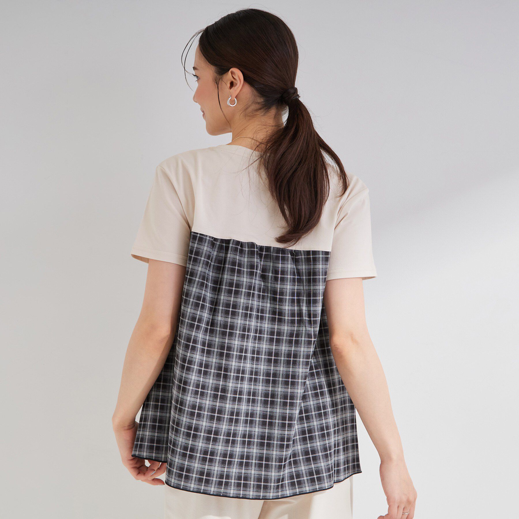 SHOO･LA･RUE「【S-LL/洗濯機可/体型カバー】インせずサマ見え ビスチェ風異素材ドッキングTシャツ」|Tシャツ・カットソー|