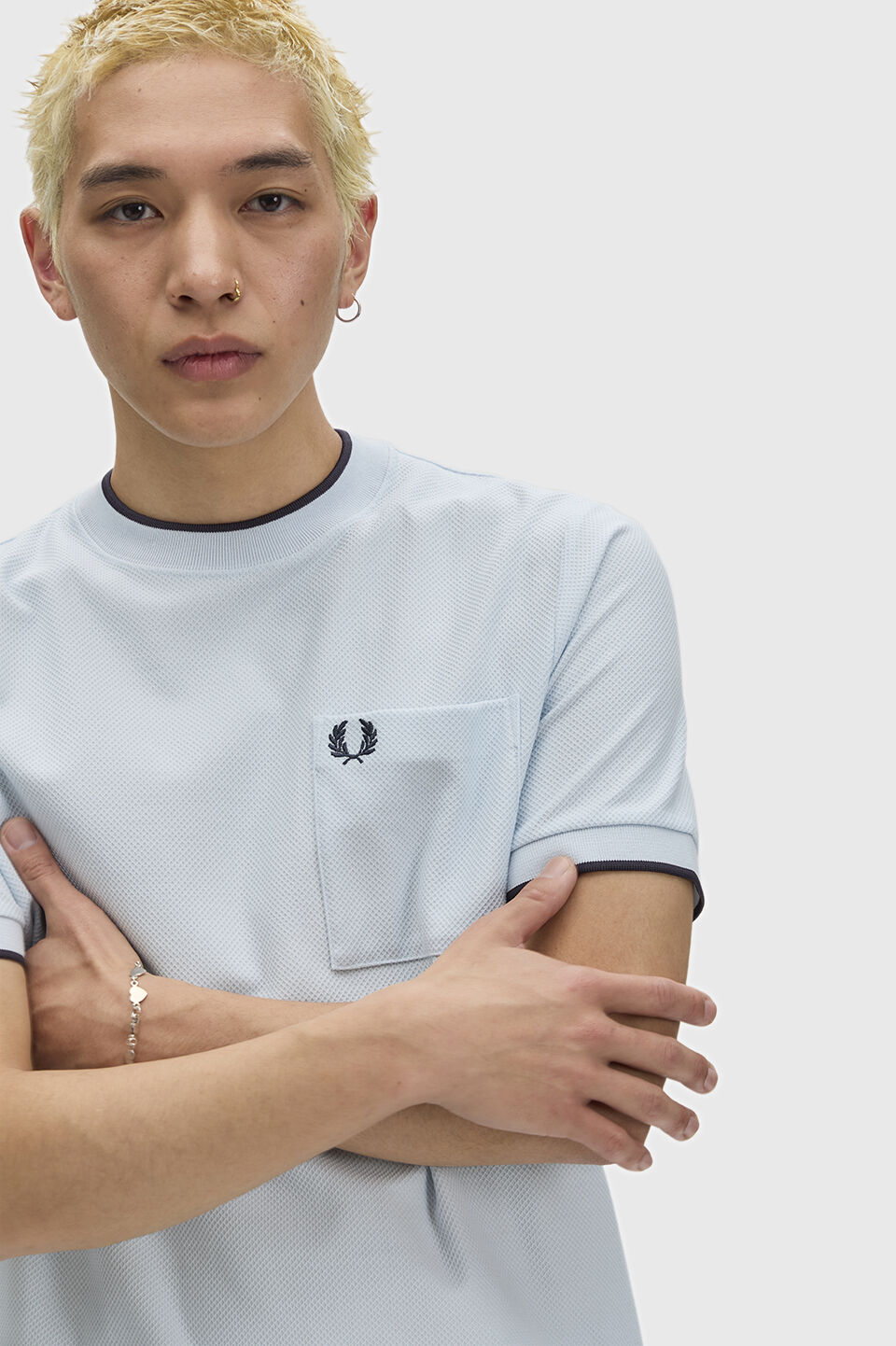 FRED PERRY 「Pocket Detail Pique T-Shirt／ポケットディティールピケTシャツ」|Tシャツ・カットソー|LIGHT ICE