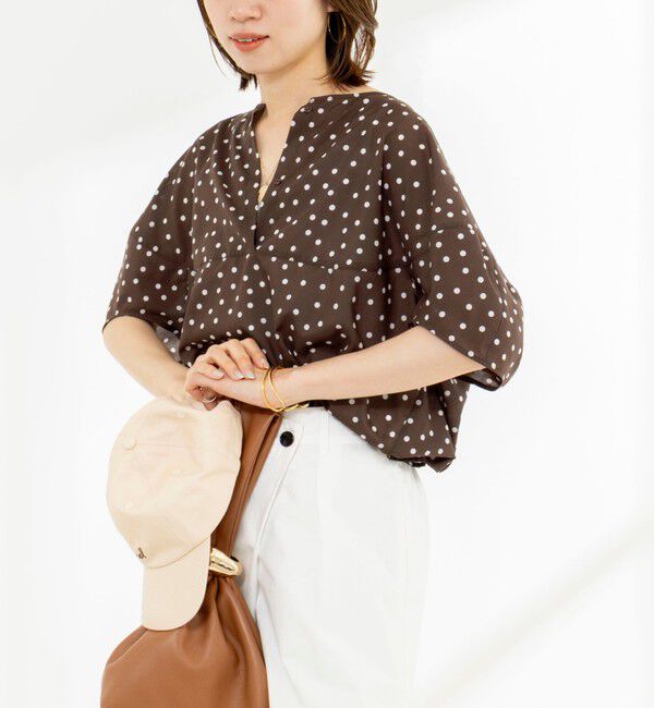 Rie Miller「《接触冷感》ウォッシャブルキャップスリーブプルオーバー」|シャツ・ブラウス|ブラウン系1