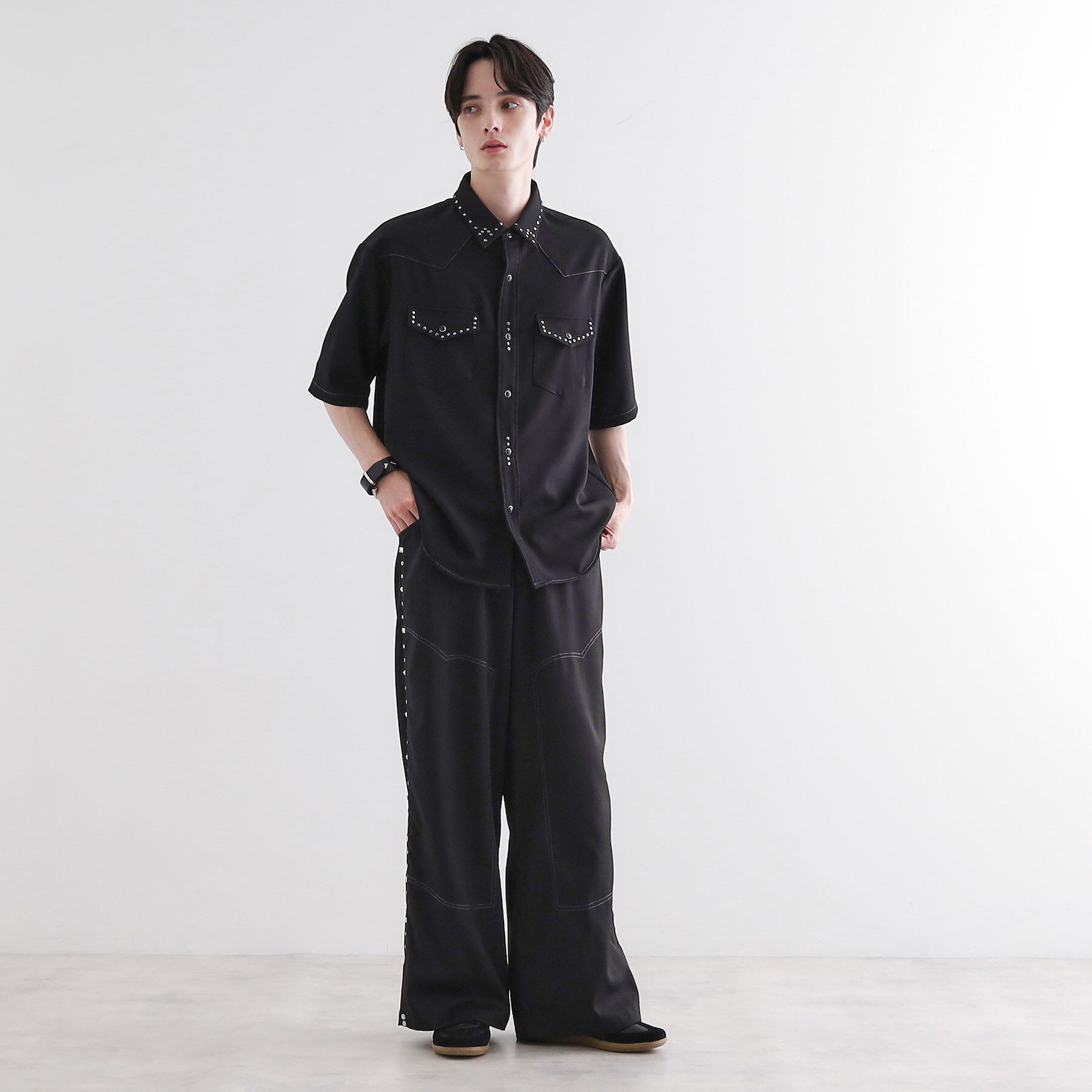 tk.TAKEO KIKUCHI「ウェスタンスタッズシャツ」|シャツ・ブラウス|