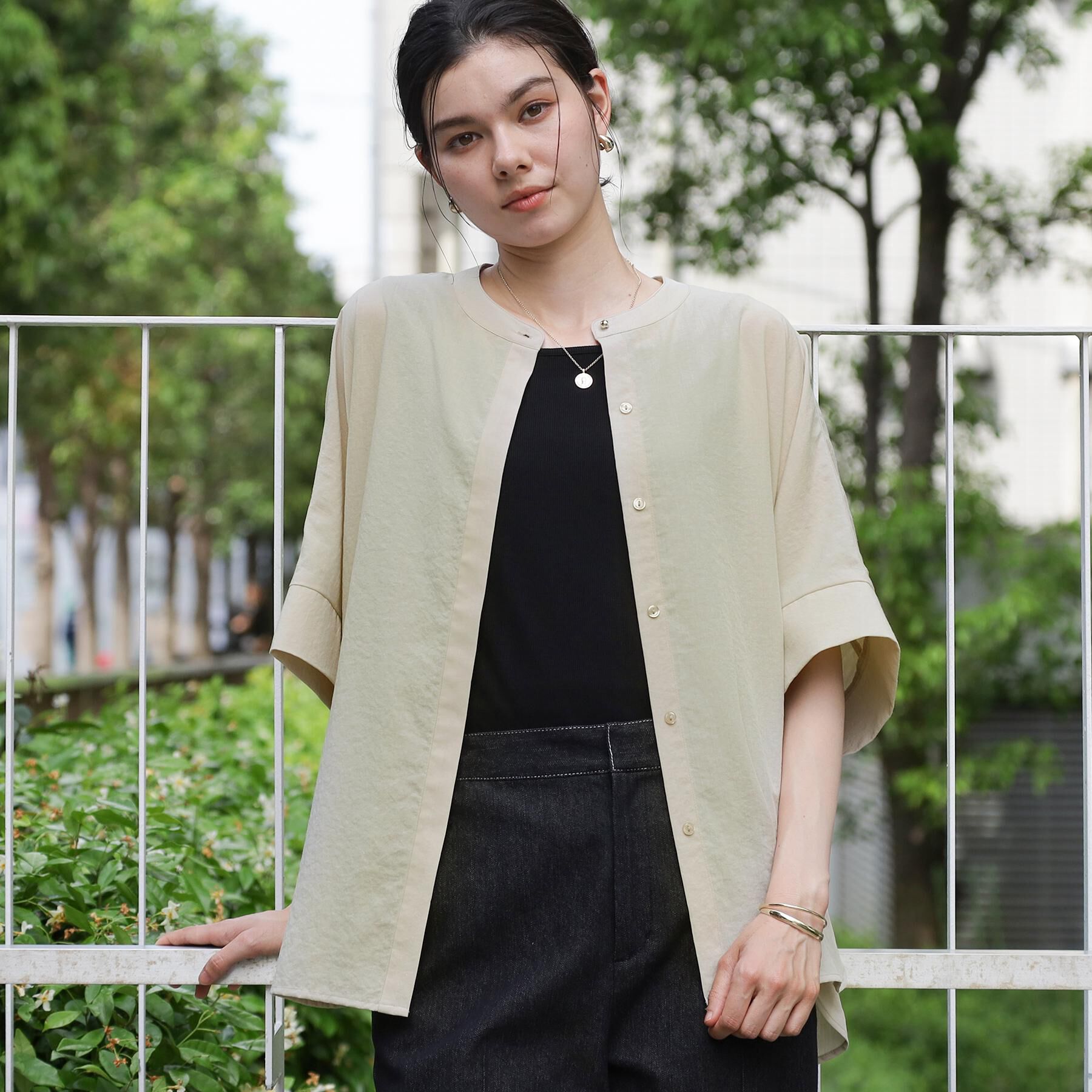 THE SHOP TK「【高レビュー/体型カバー】さらっと快適 ドルマン5分袖ブラウス」|シャツ・ブラウス|ベージュ(052)