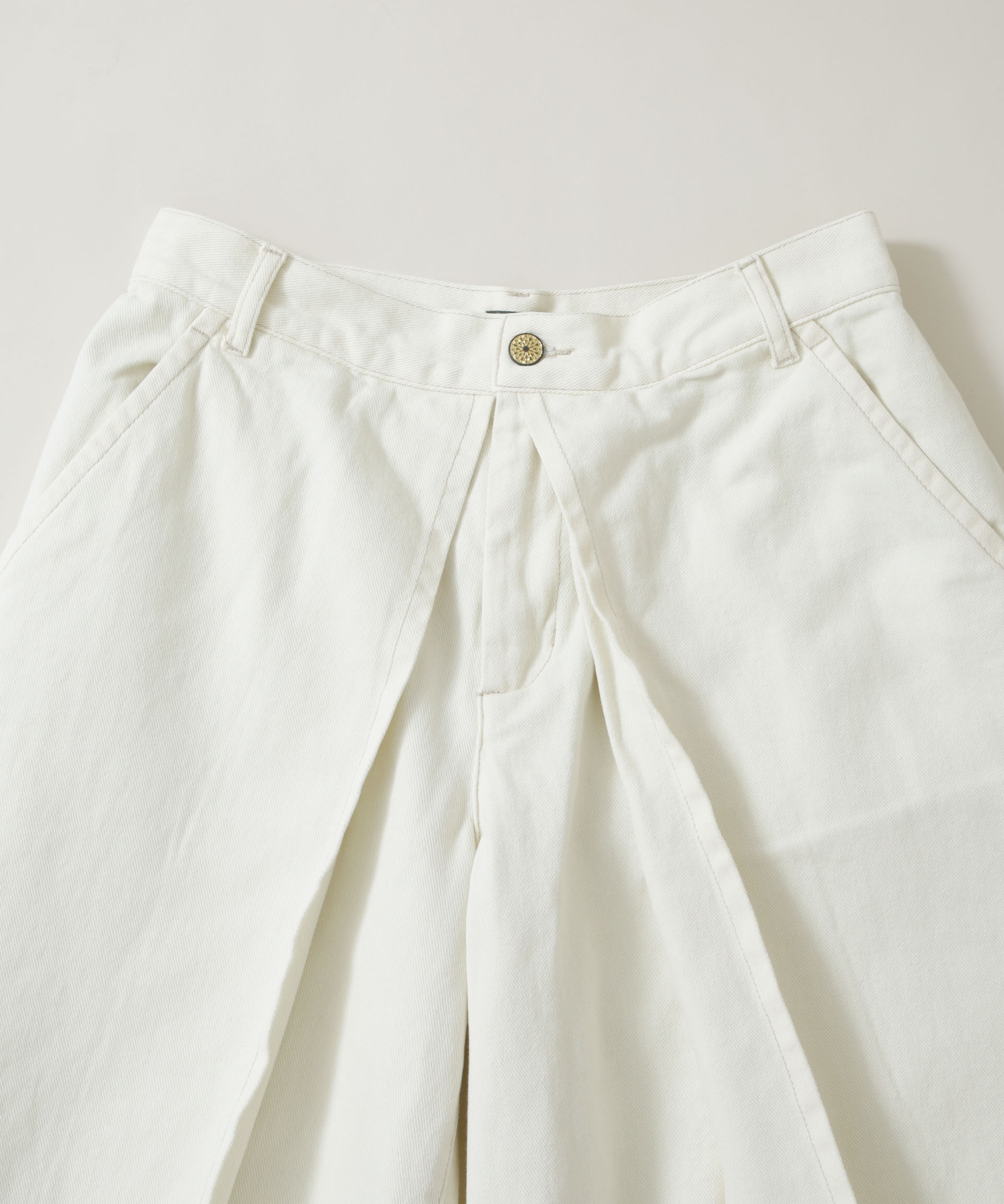 nano･universe「157/HALF TUCK SHORTS」|チノ|