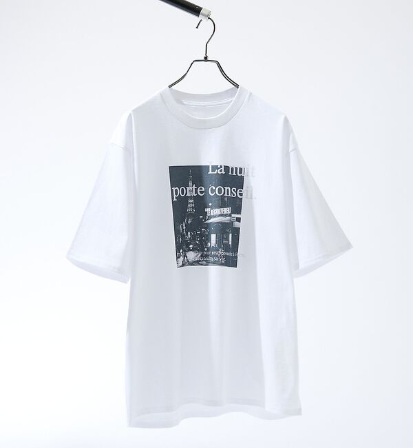 ABAHOUSE「SCENE GRAPHIC フォトTシャツ / リラックスフィット」|Tシャツ・カットソー|ホワイト