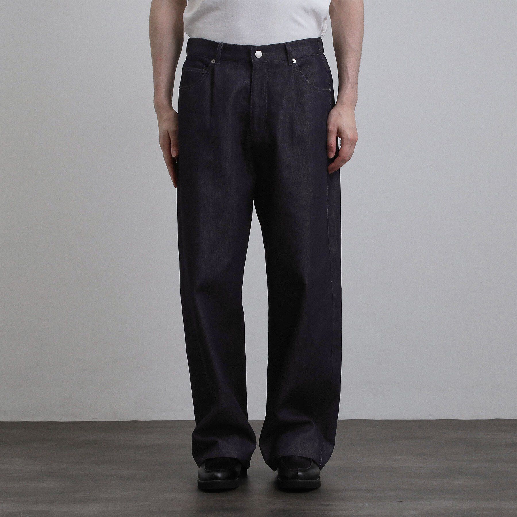 tk.TAKEO KIKUCHI「【色褪せしにくいデニム】Comfy Fadeless Denim Seriesバレルデニム」|デニム|
