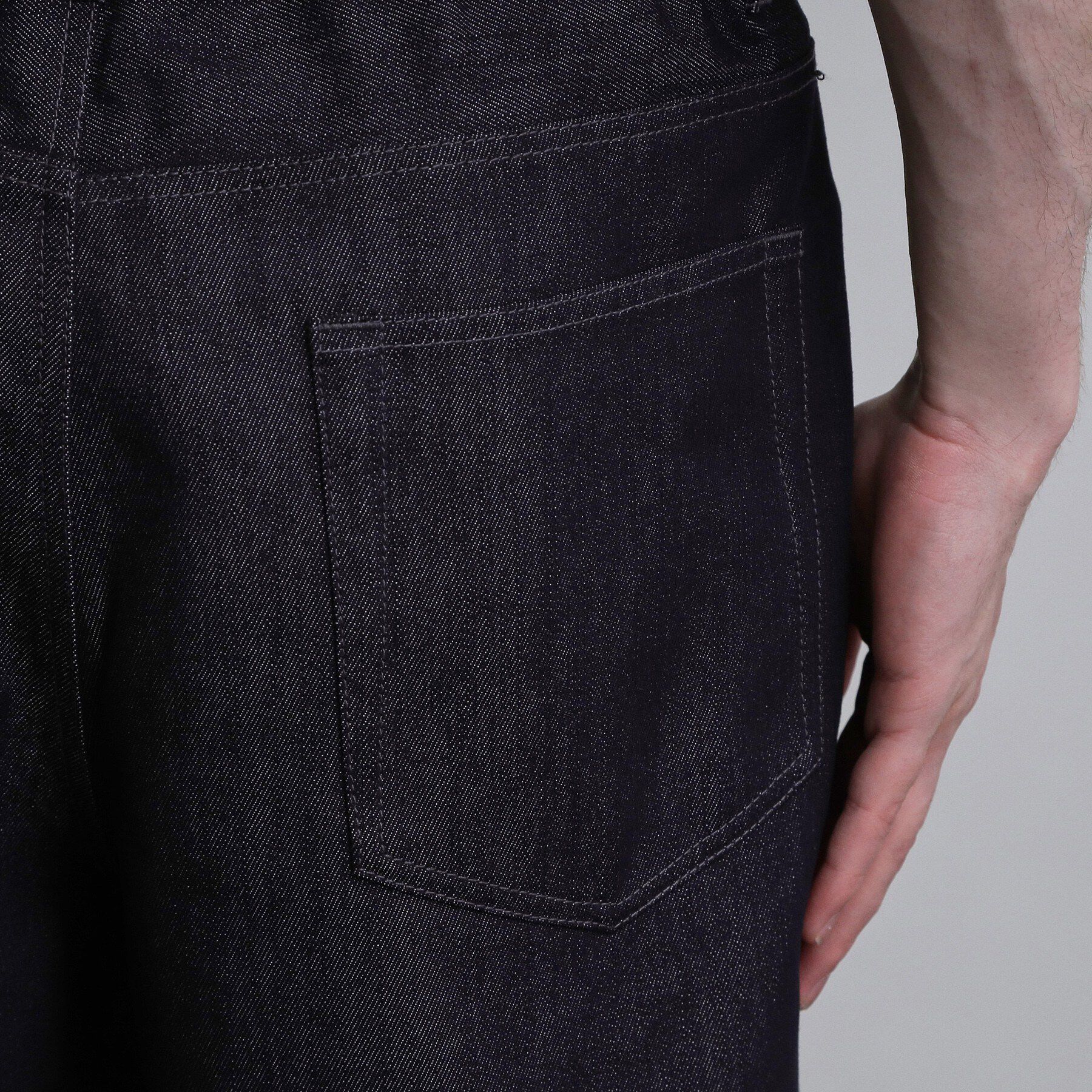 tk.TAKEO KIKUCHI「【色褪せしにくいデニム】Comfy Fadeless Denim Seriesバレルデニム」|デニム|