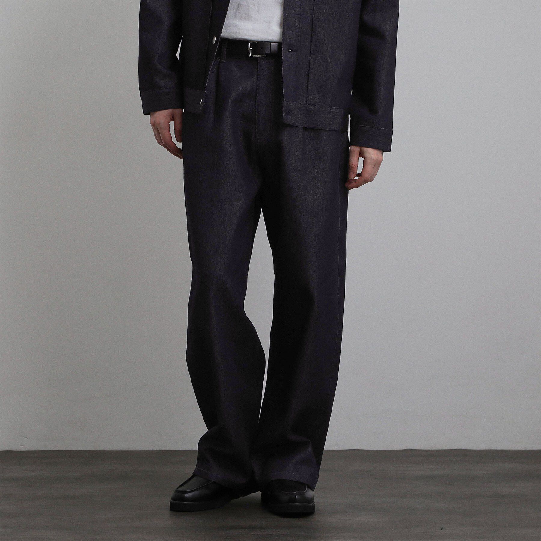 tk.TAKEO KIKUCHI「【色褪せしにくいデニム】Comfy Fadeless Denim Seriesバレルデニム」|デニム|ネイビー(094)