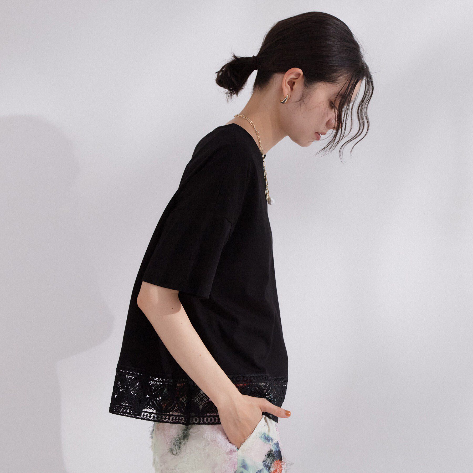 OPAQUE.CLIP「裾レースカットソー【洗濯機OK】」|Tシャツ・カットソー|ブラック(019)