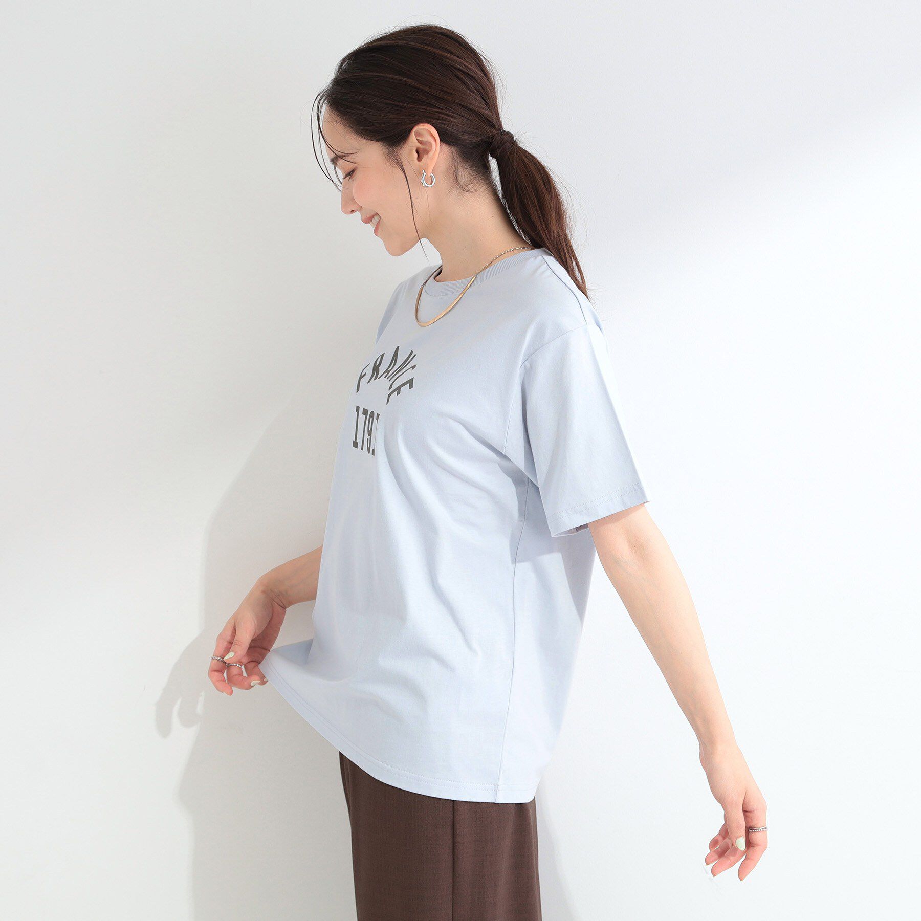 SHOO･LA･RUE「【ひんやり/洗濯機可/S-LL】夏に快適サラサラ感 大人のひんやりプリントTシャツ」|Tシャツ・カットソー|