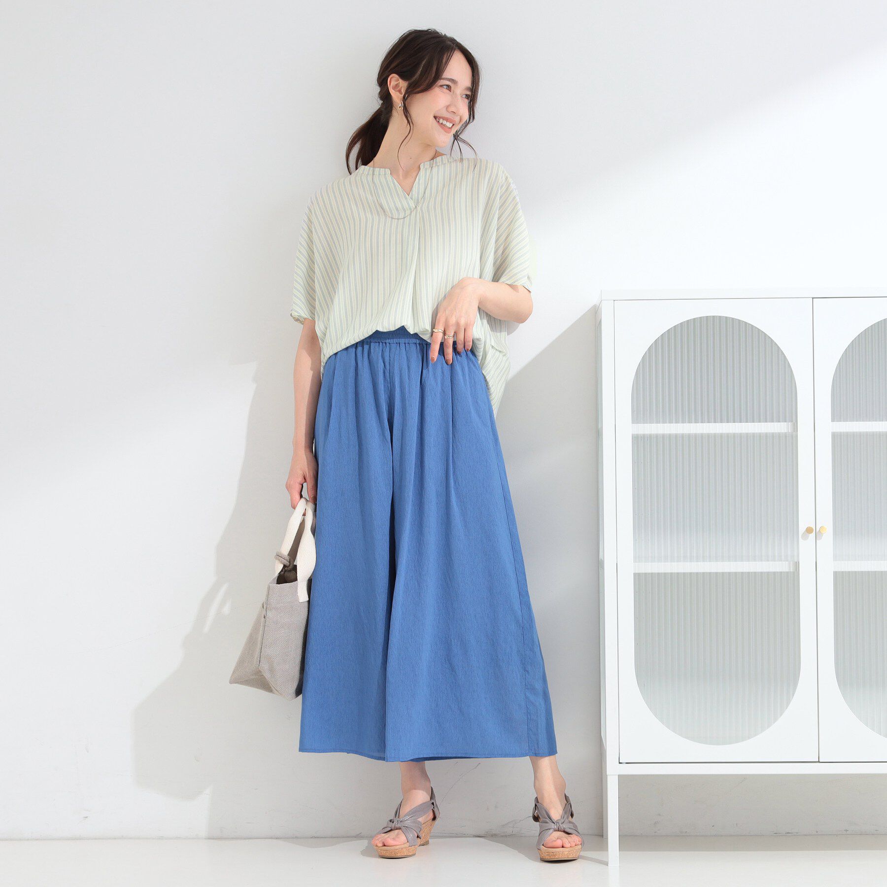 SHOO･LA･RUE「【洗濯機可/体型カバー】とろみタックスキッパーブラウス」|シャツ・ブラウス|