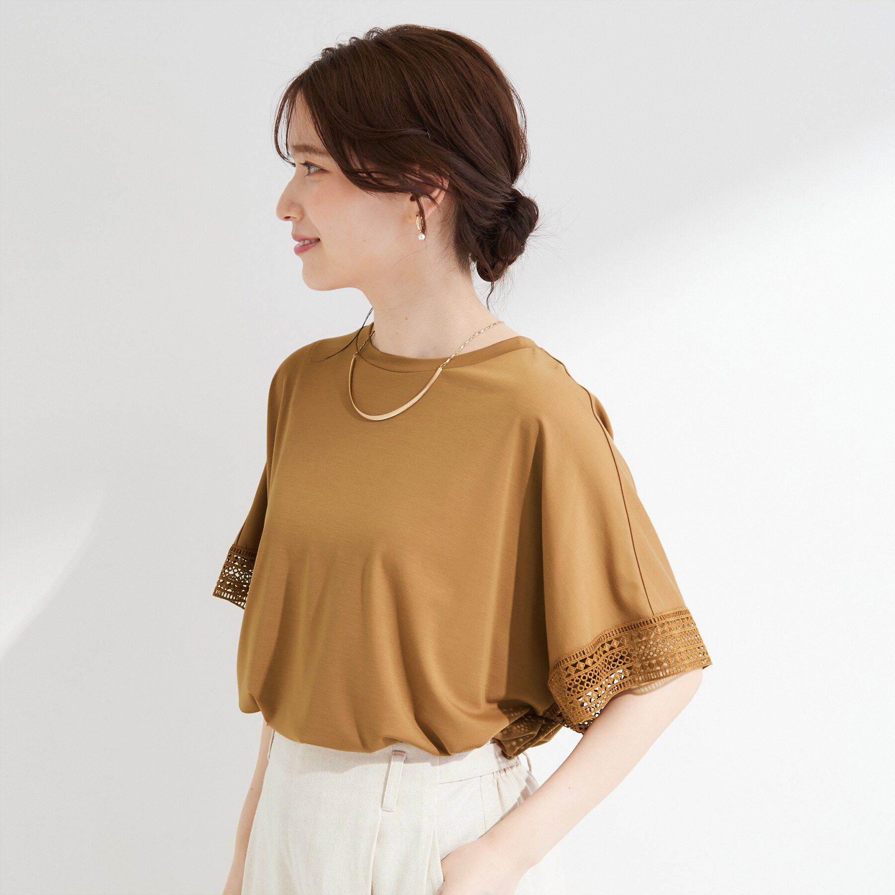 SHOO･LA･RUE「【ひんやり/UV/体型カバー】ヒップ周りが隠せる お袖レースTシャツ」|Tシャツ・カットソー|
