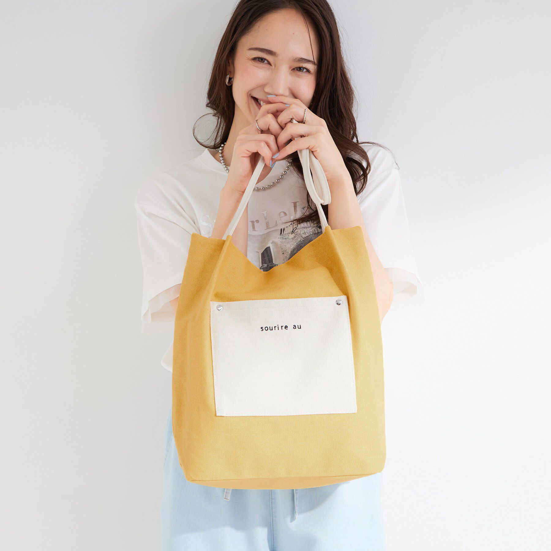 SHOO･LA･RUE「【柄が選べる】肩掛けしやすい キャンバストートバッグ」|トートバッグ|イエロー(032)
