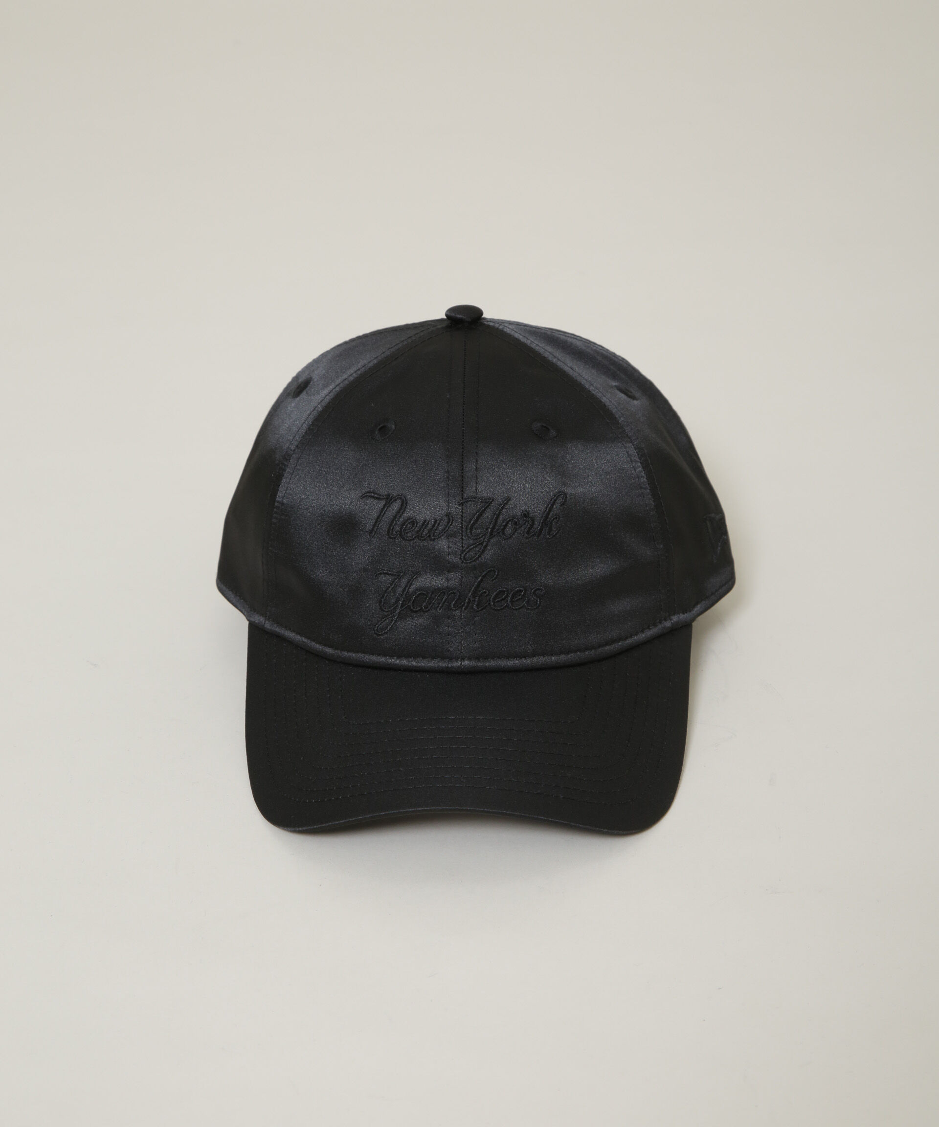 nano･universe「NEW ERA(R)/別注 940 NY / MLB SATIN SCRIPT CAP」|キャップ・キャスケット|