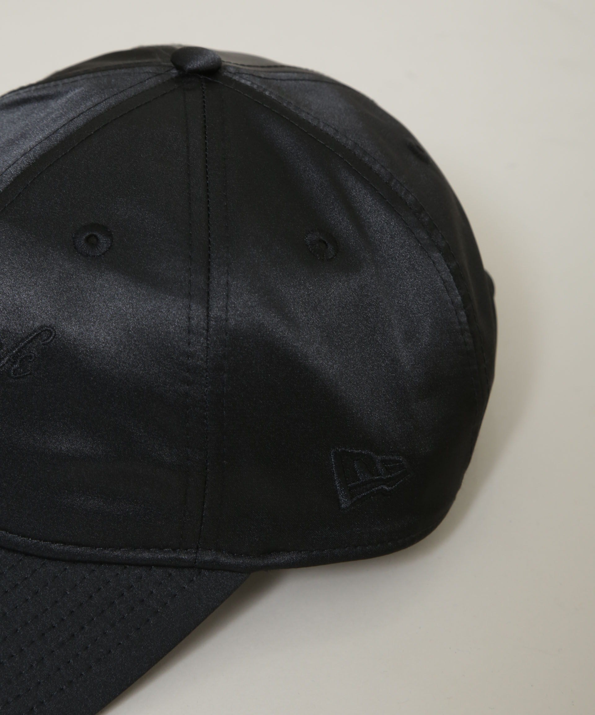 nano･universe「NEW ERA(R)/別注 940 NY / MLB SATIN SCRIPT CAP」|キャップ・キャスケット|
