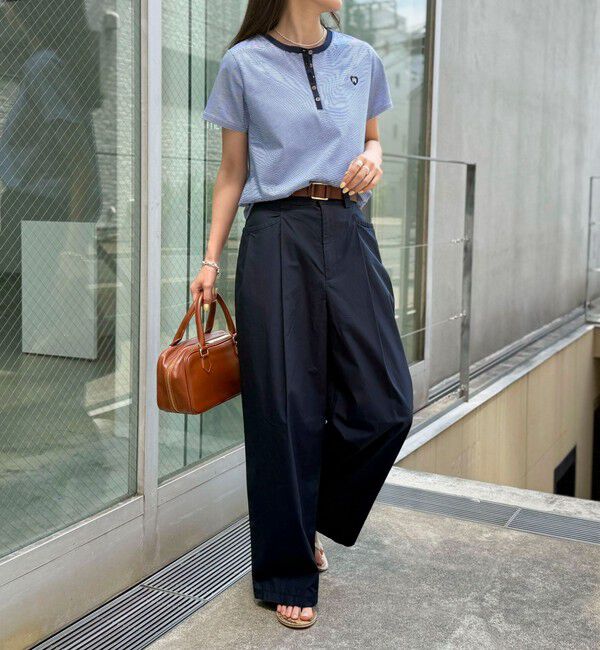 fredy emue「【昨年大人気！待望の再登場】ハートFR刺しゅうヘンリーネックTシャツ」|Tシャツ・カットソー|