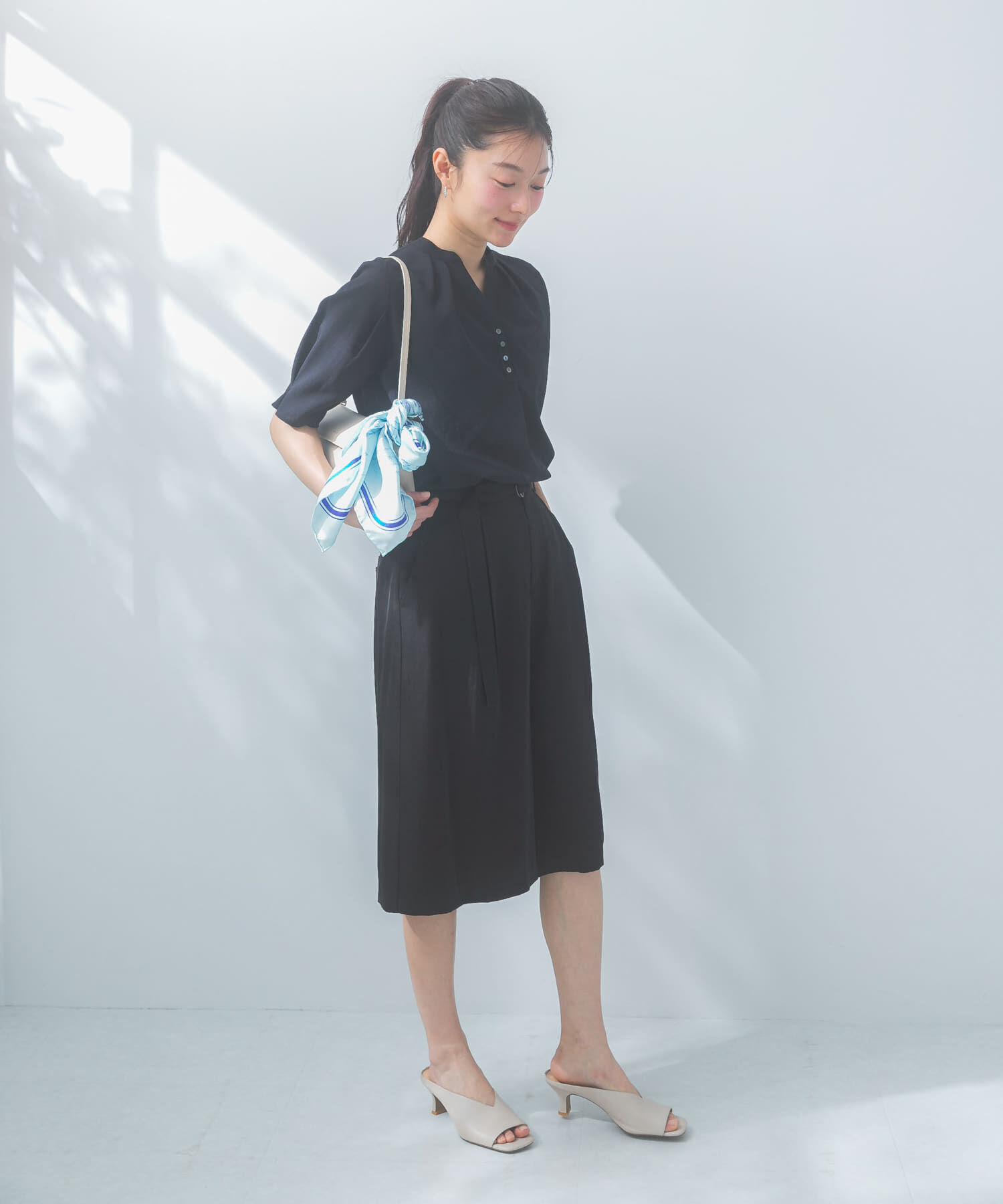 URBAN RESEARCH ROSSO「『UR TECH DRYLUXE』 デザインスリーブブラウス」|シャツ・ブラウス|