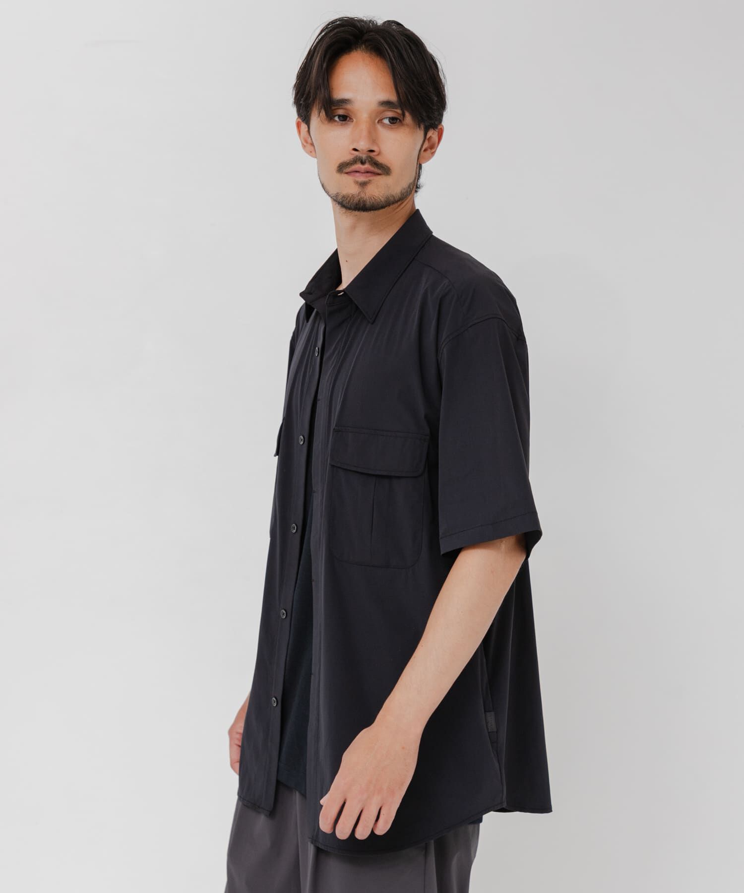 URBAN RESEARCH「『撥水/接触冷感』『UR TECH MoLight』PACKABLE SHIRTS」|シャツ・ブラウス|