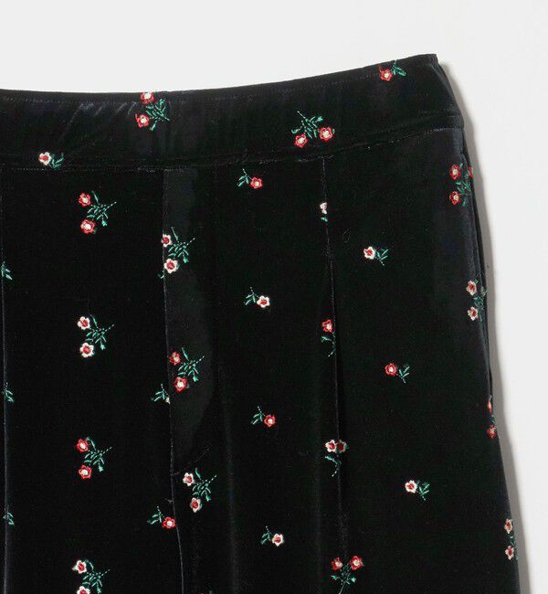 UNITED ARROWS「＜TICCA＞ベロア フラワー エンブロイダリー  パンツ」|チノ|