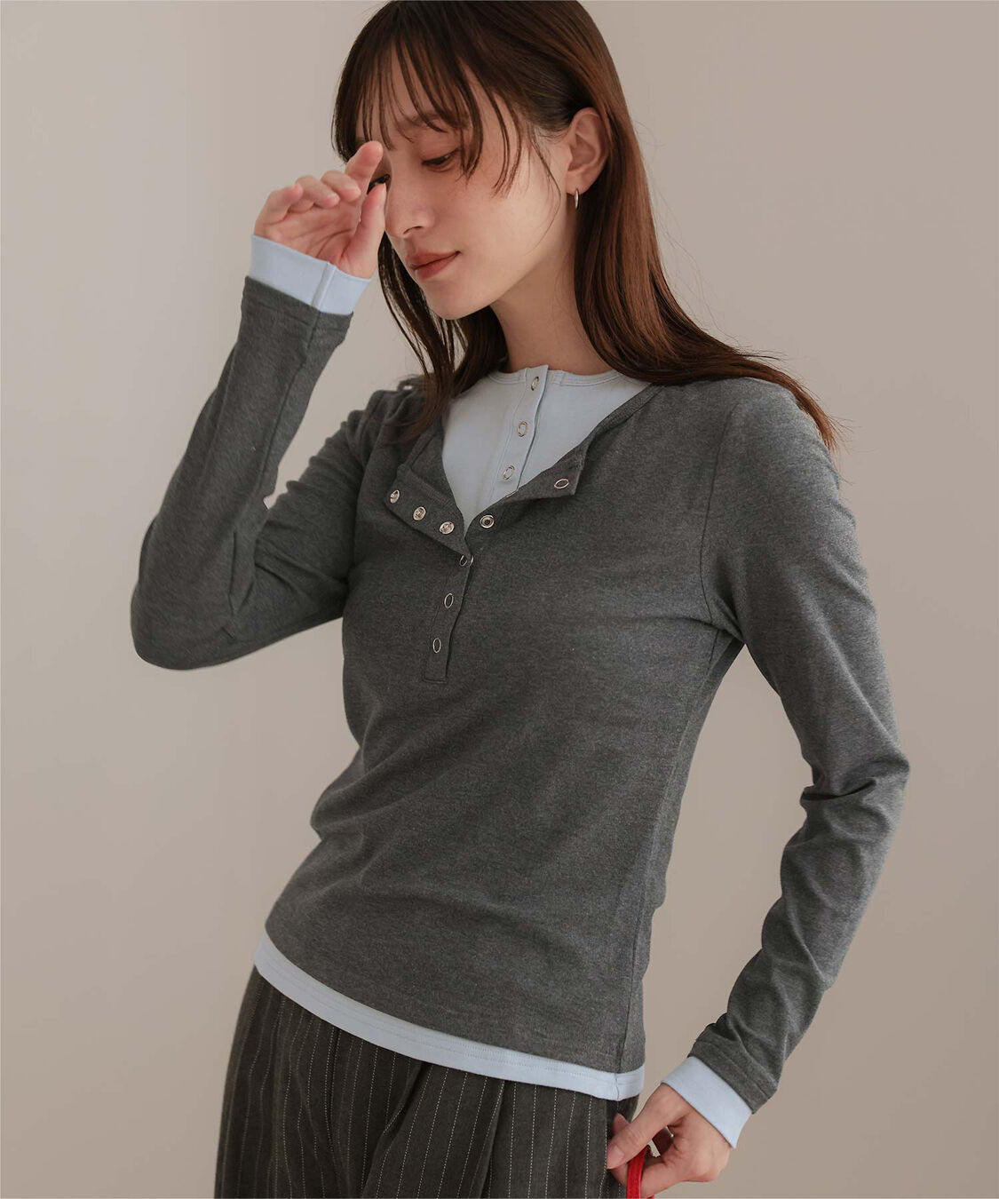miette「レイヤード風ヘンリーネックトップス」|Tシャツ・カットソー|