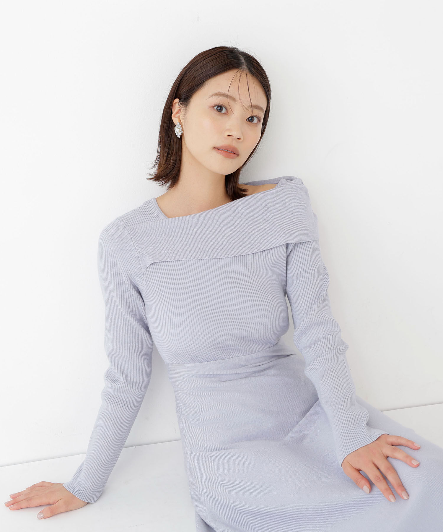  「オフショルニットワンピース」|ワンピース|ブルー
