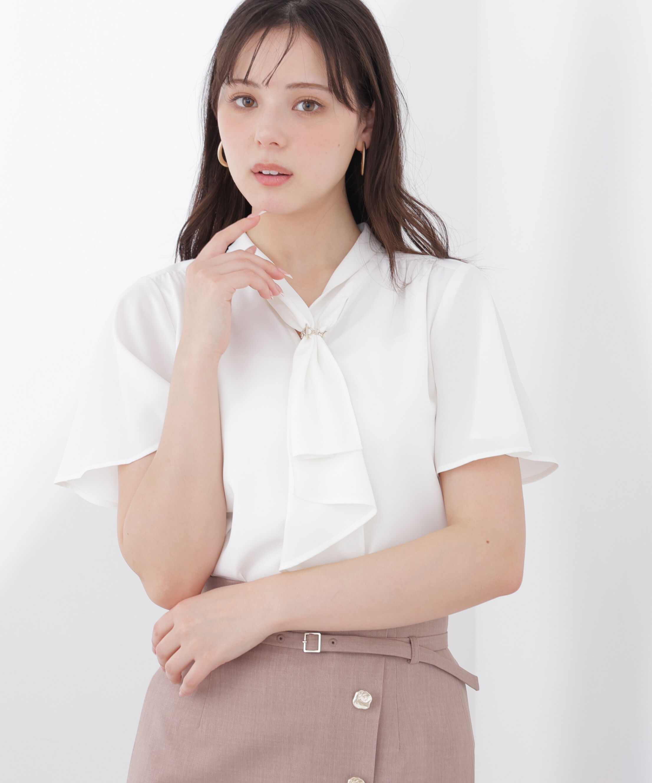 PROPORTION BODY DRESSING「チェーン付きフリルタイブラウス」|シャツ・ブラウス|