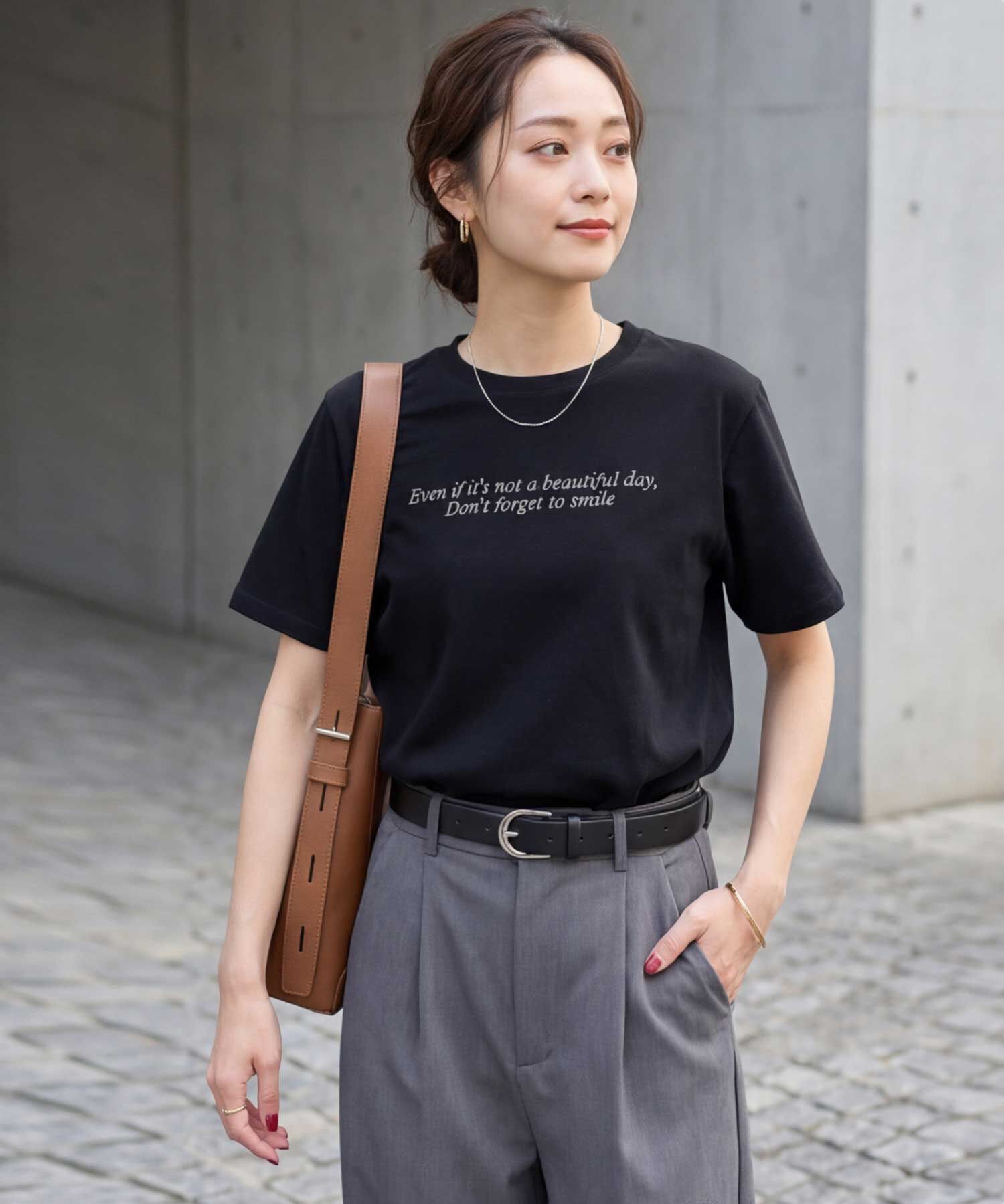 STYLE DELI「スモールメッセージロゴTシャツ」|Tシャツ・カットソー|ブラック