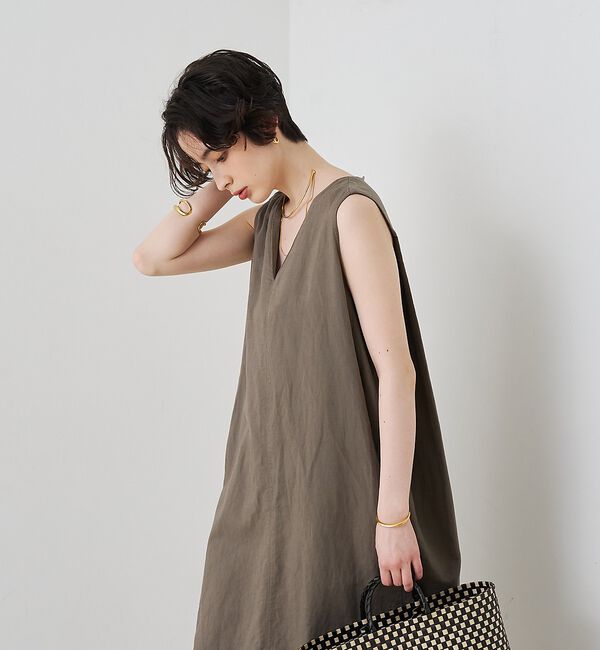 Rouge vif「【2サイズ展開】【定番人気】麻混ノースリーブVネックワンピース/ポケット付き/コ」|ワンピース|