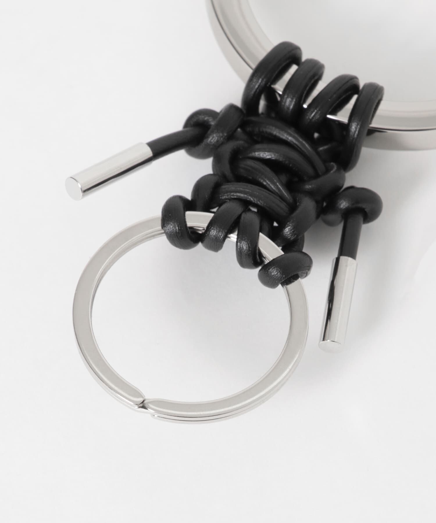 URBAN RESEARCH「ITTI　CRISTY KNOTMAN RING」|チャーム・キーホルダー|