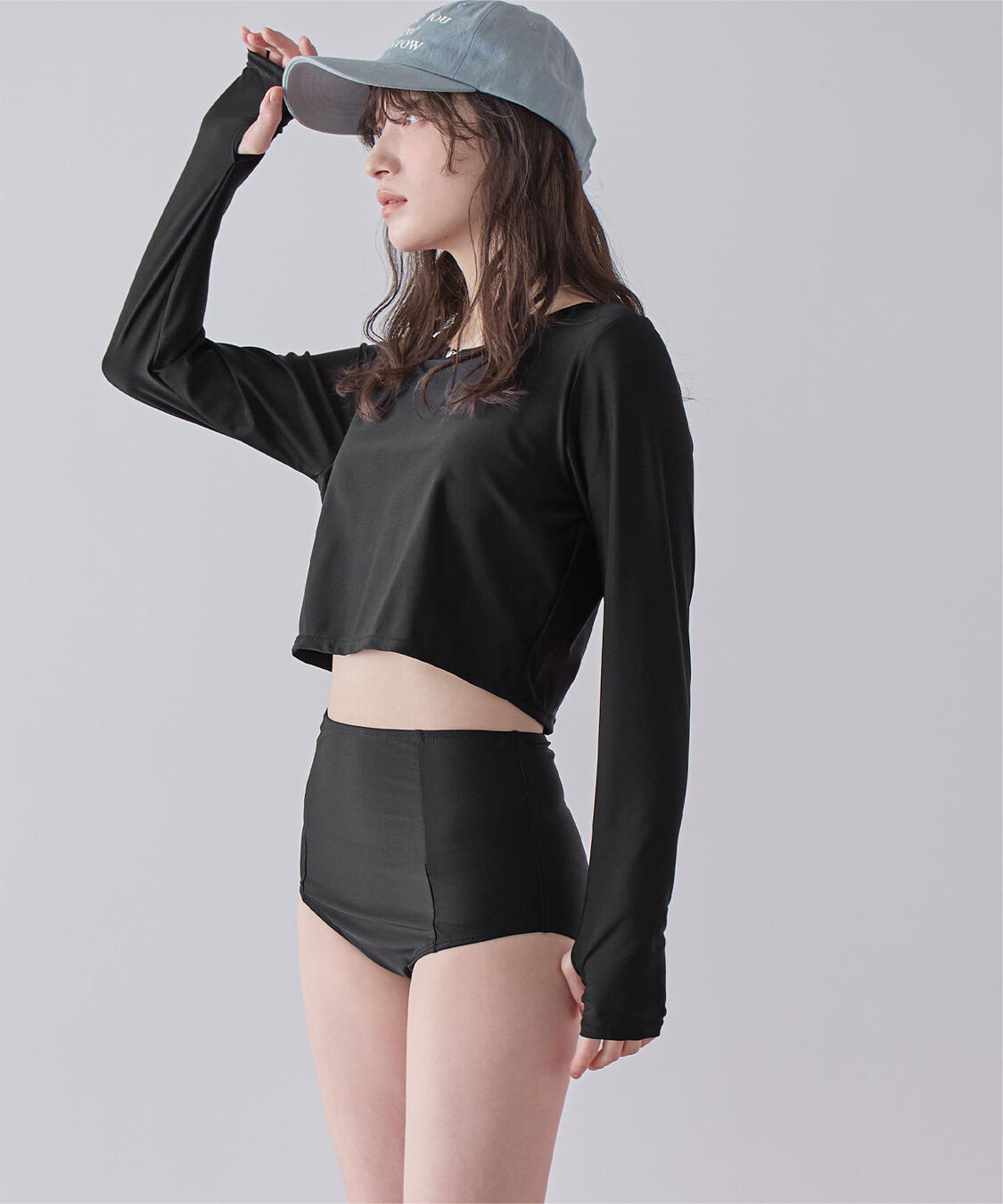 SEA DRESS「3点セット/パイピング長袖ビキニ&times;ショートパンツ/水着」|ビキニ|