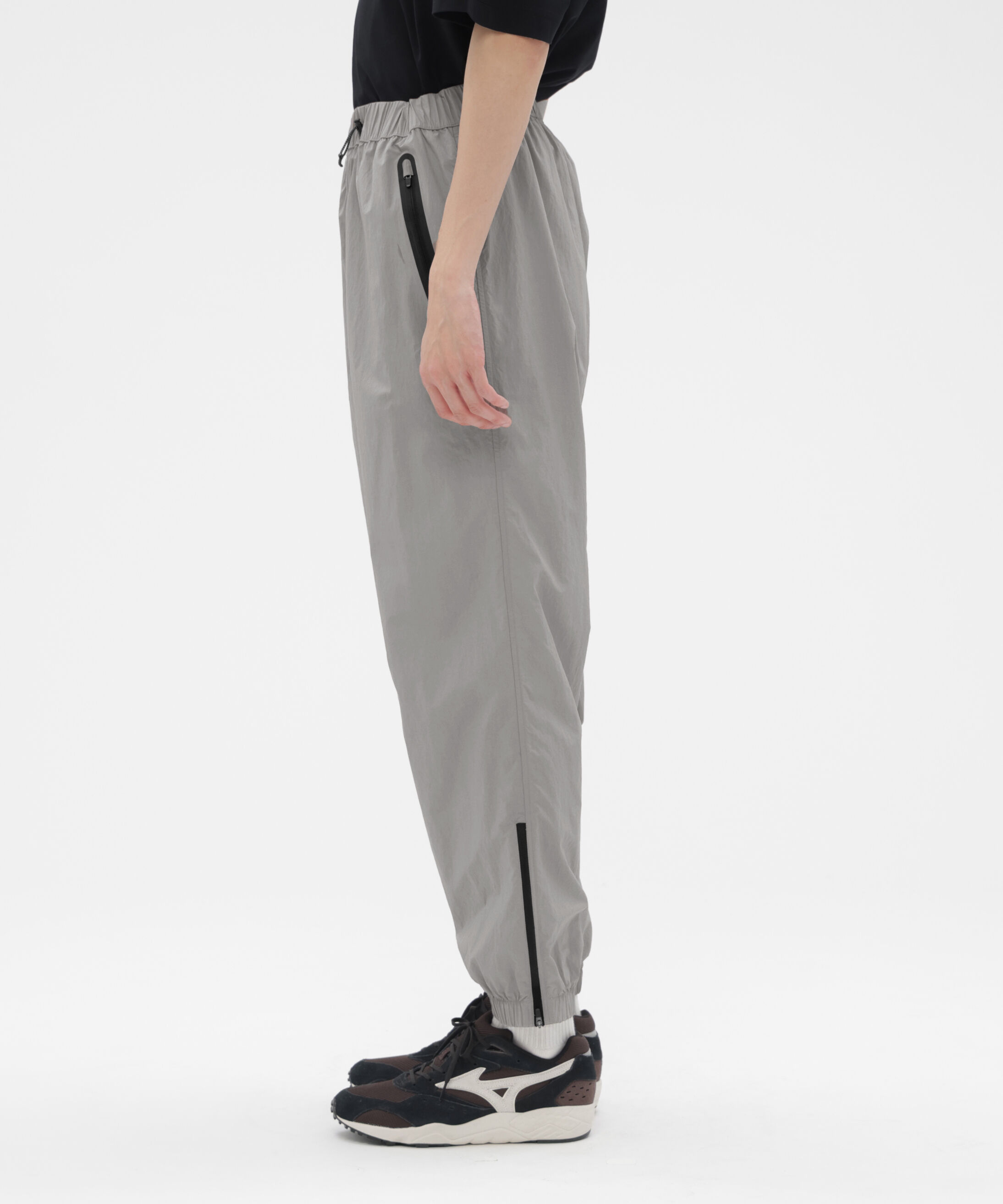 MARGARET HOWELL「RECYCLED LIGHTWEIGHT NYLON POPLIN TROUSERS」|その他|