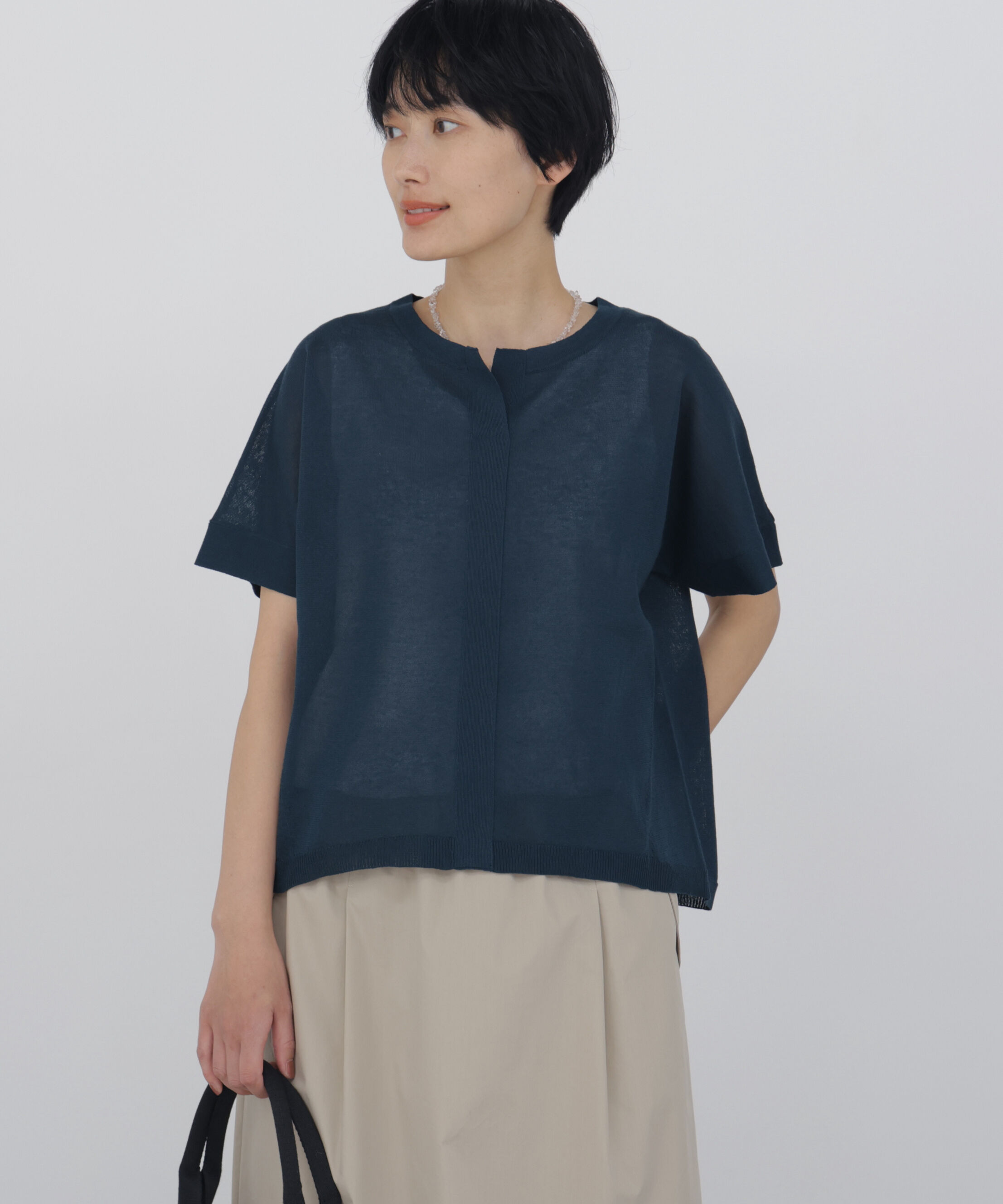  「◆≪名品 / 洗える≫ シアーハイゲージキーネックプルオーバー」|ニット・セーター|グリーン