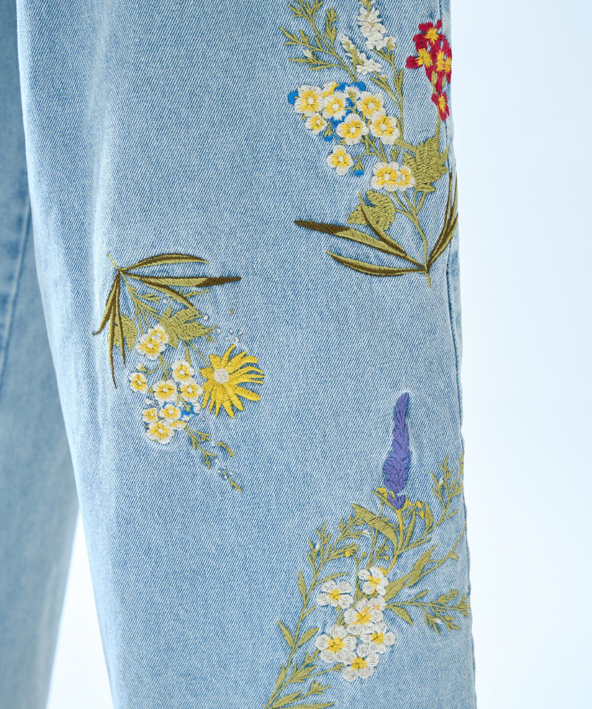 アンドクチュール「刺繍デニムパンツ」|デニム|