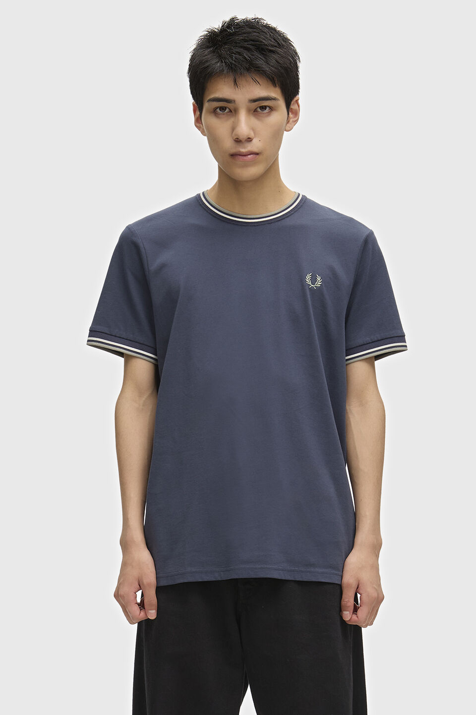 FRED PERRY 「FRED PERRY／Twin Tipped T-Shirt／ティップラインTシャツ M1588V」|Tシャツ・カットソー|