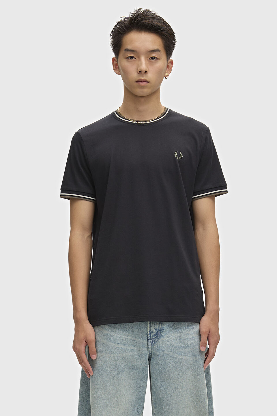 FRED PERRY 「FRED PERRY／Twin Tipped T-Shirt／ティップラインTシャツ M1588V」|Tシャツ・カットソー|