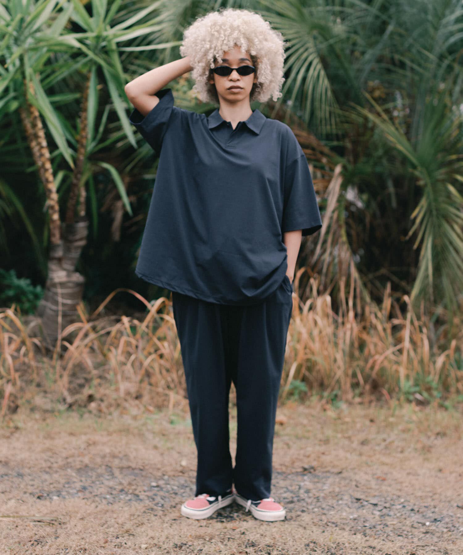 URBAN RESEARCH「Wide Dad　BREEZY TECH EASY PANTS」|その他|ネイビー