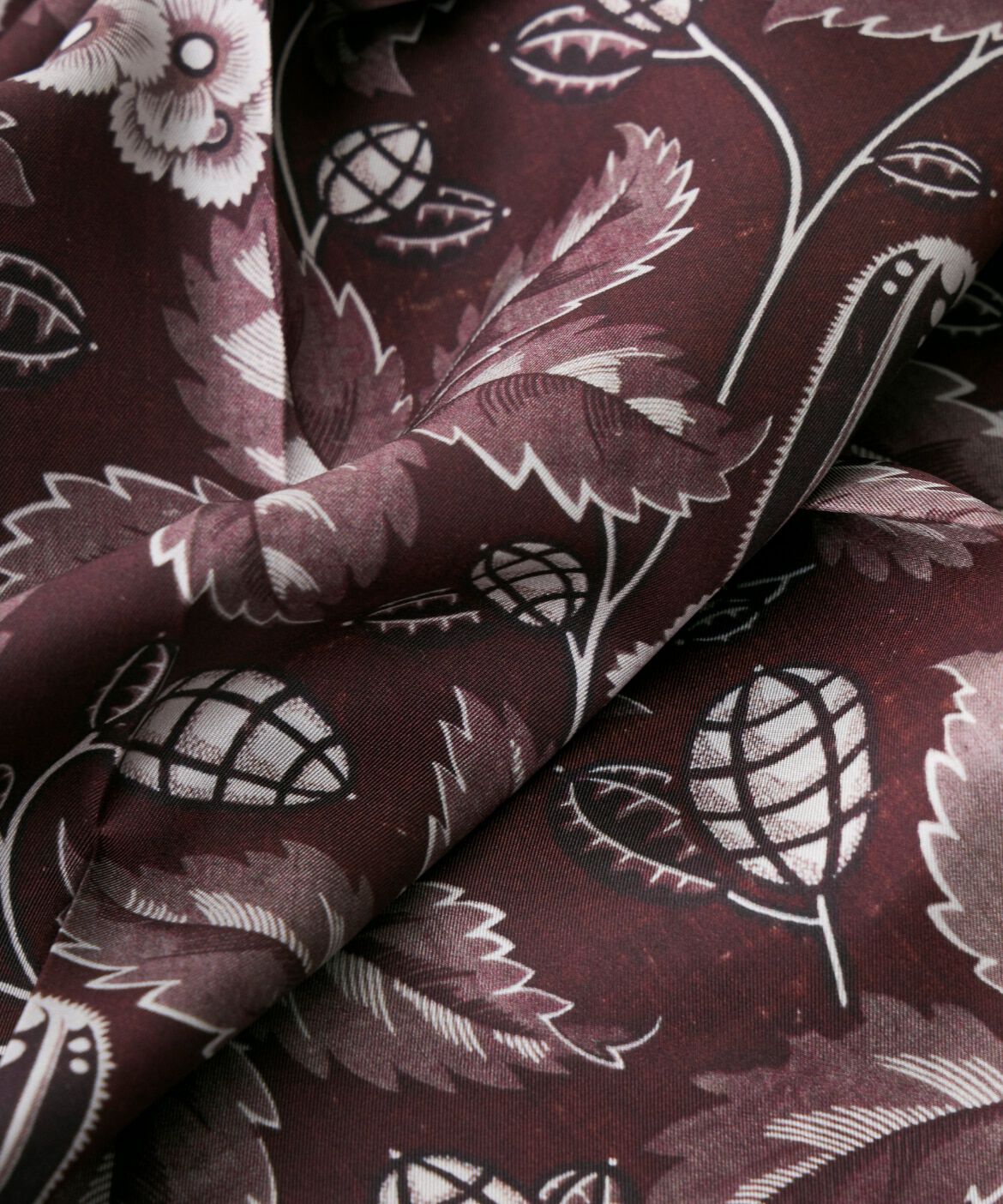 INED「《SUPERIOR CLOSET》Classical Bordeaux Bloom Scarf《Tapis Noir》」|バンダナ・スカーフ|