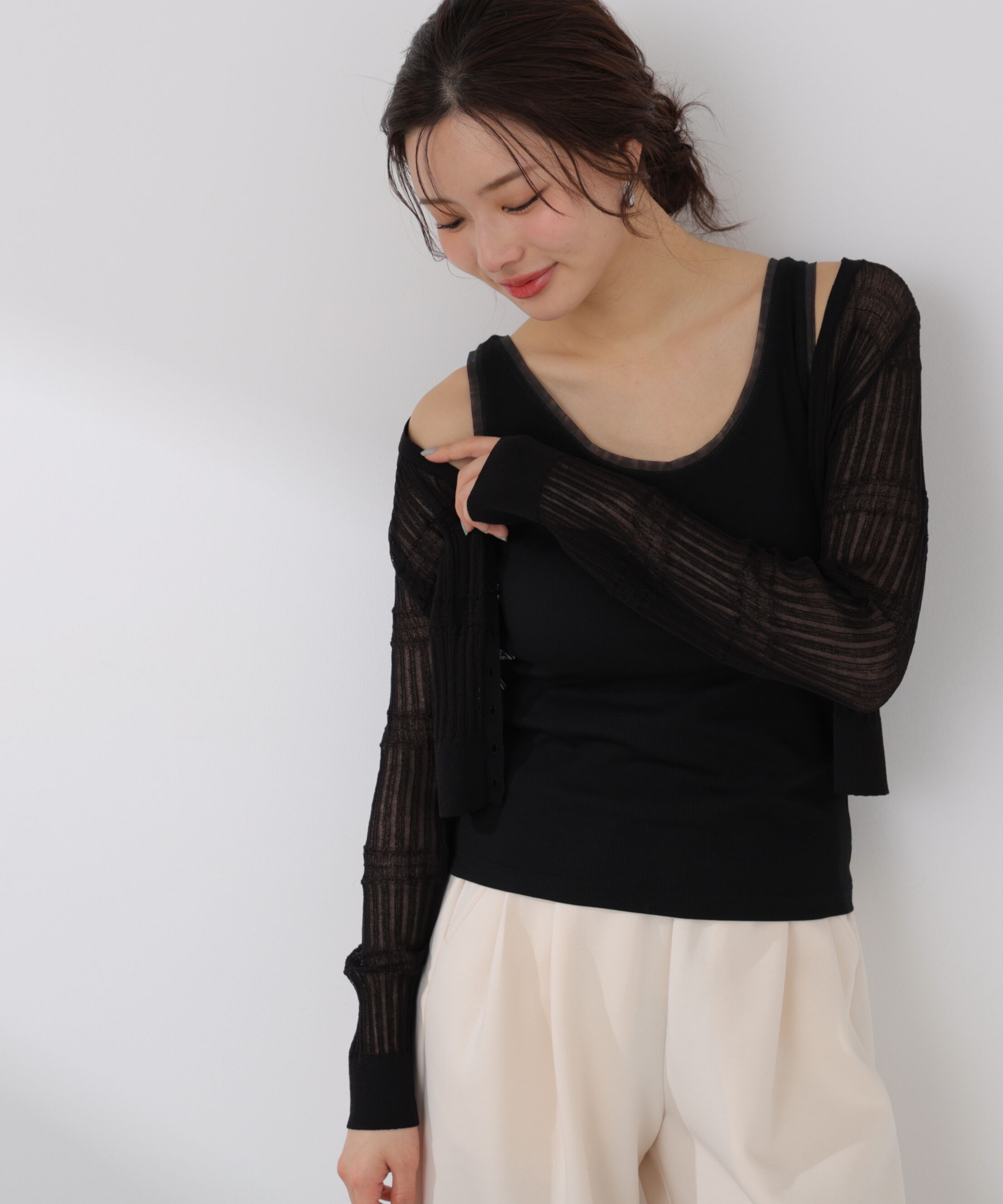 PROPORTION BODY DRESSING「〈a/mie〉変わり織透かし編みカーディガン 26SS」|ニット・セーター|