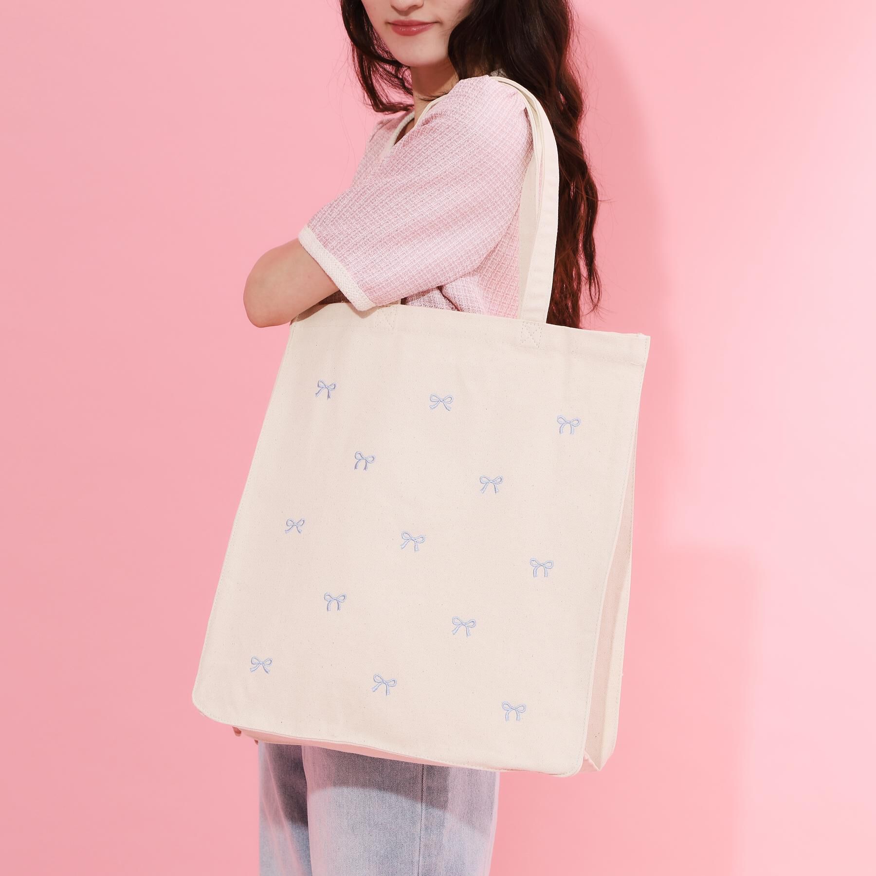 Ober Tashe「リボン刺繍キャンバストートバッグ」|トートバッグ|