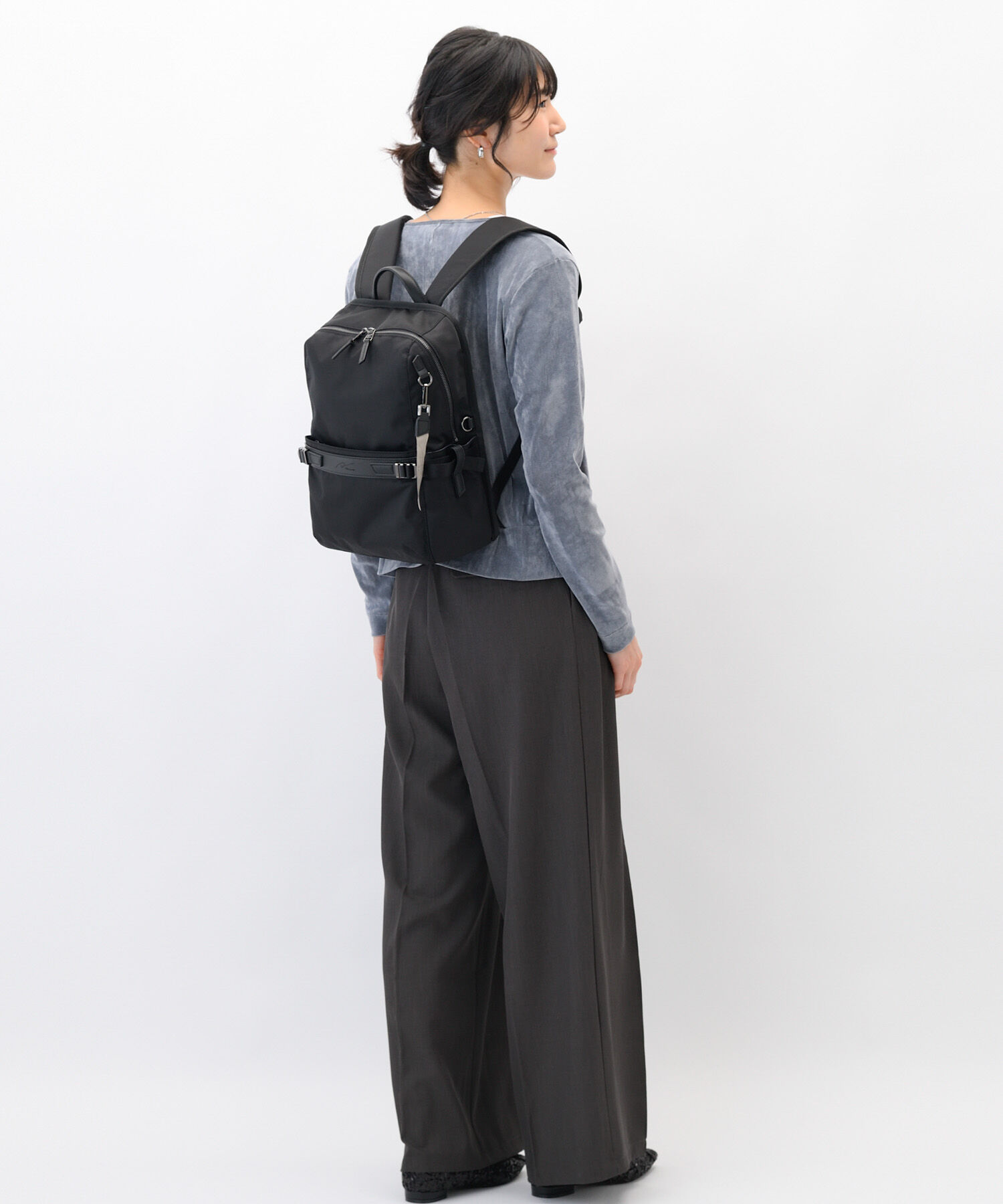W&.Day/Night「リュックサック W&.Day/Night リッカ2 スクエアリュック A4サイズ 13.3インチPC収納 19151」|リュック|