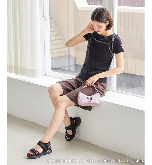 ROPE PICNIC PASSAGE「【サンリオキャラクターズ&times;ROPE' PICNIC】日焼けデザイン ハンドストラップ付き刺繍ポーチ」|ポーチ|