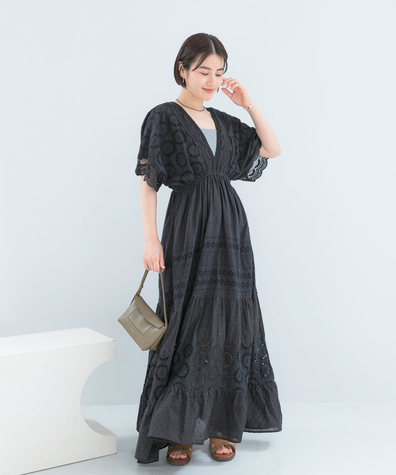 URBAN RESEARCH ROSSO「インドコットンエンブロイダリーワンピース」|ワンピース|ブラック