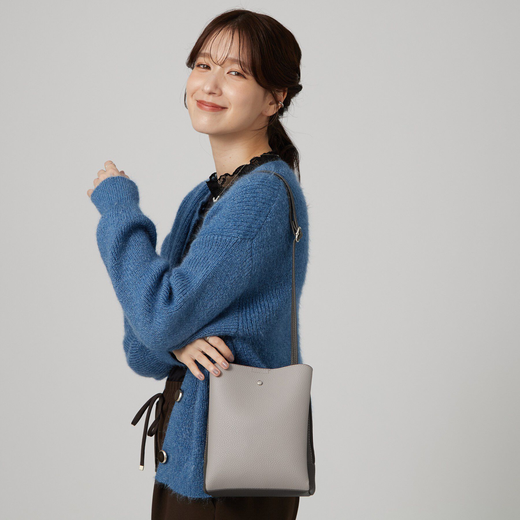 SHOO･LA･RUE「【軽量】ふわっと軽い3層ショルダーバッグ」|ショルダー・メッセンジャー|