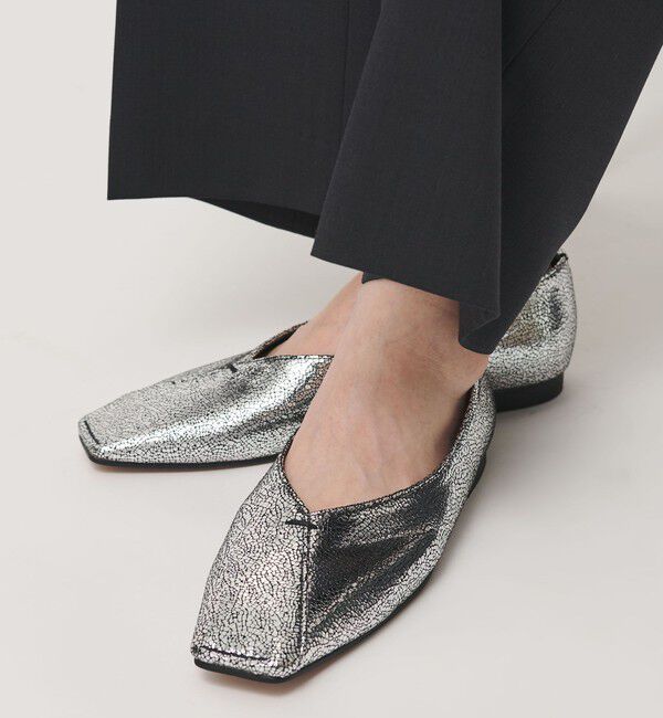 BEAUTY&YOUTH UNITED ARROWS「Vカット メタリックカラー フラットシューズ」|ローファー|