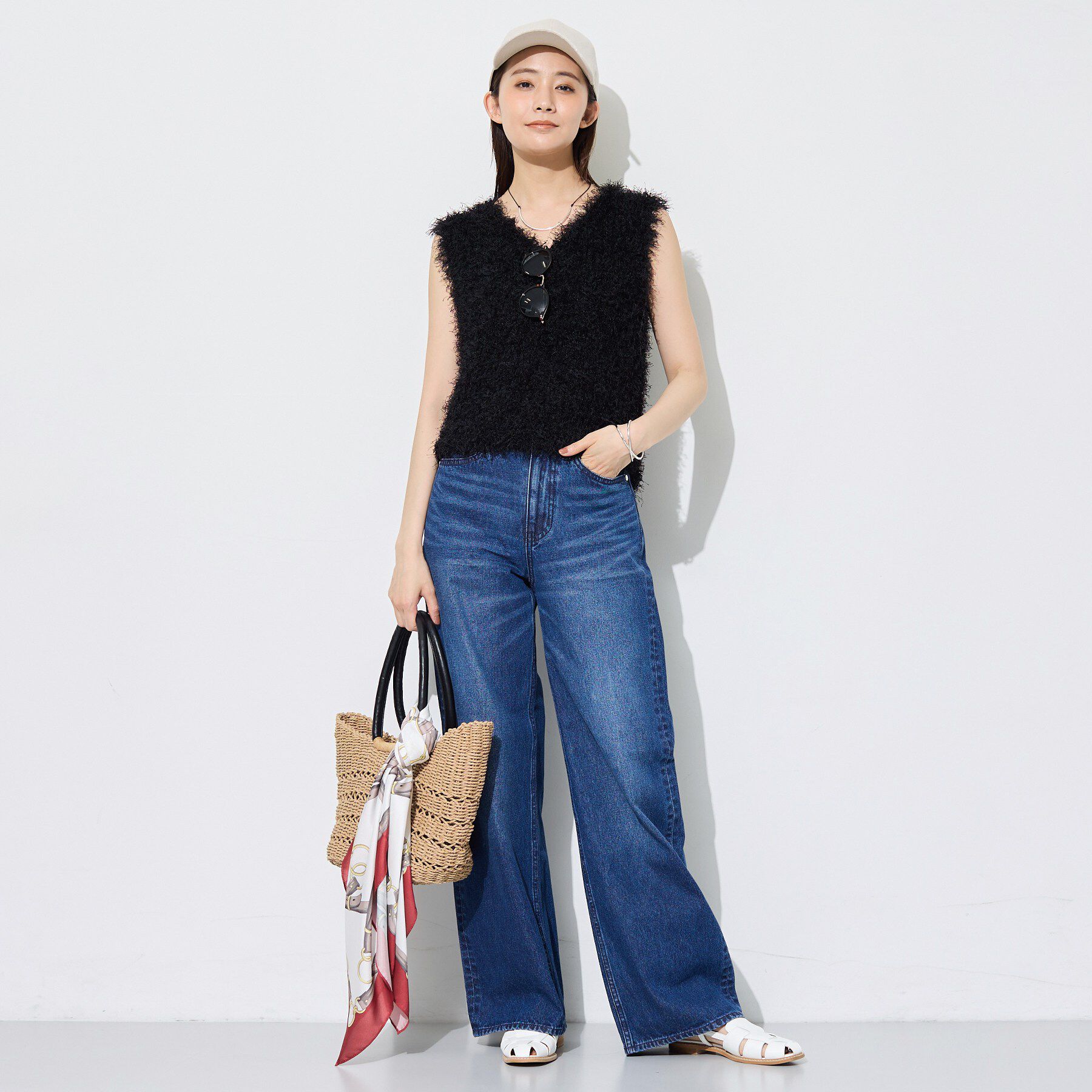 INDIVI「【新作登場！】美脚ワイドデニム」|その他|