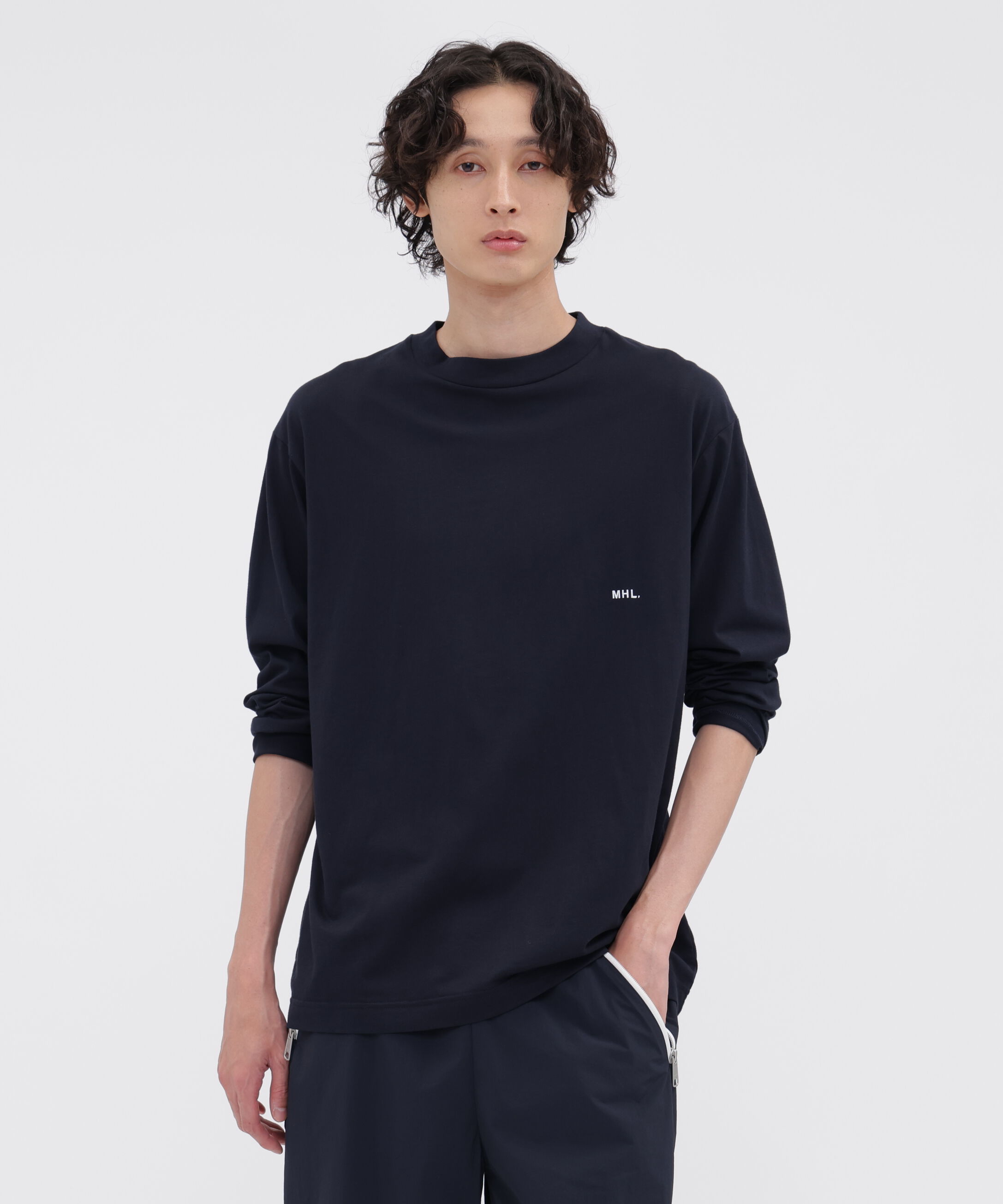 MHL.「MHL. UTILITY WEAR COTTON POLYESTER PLAIN JERSEY TOP」|Tシャツ・カットソー|