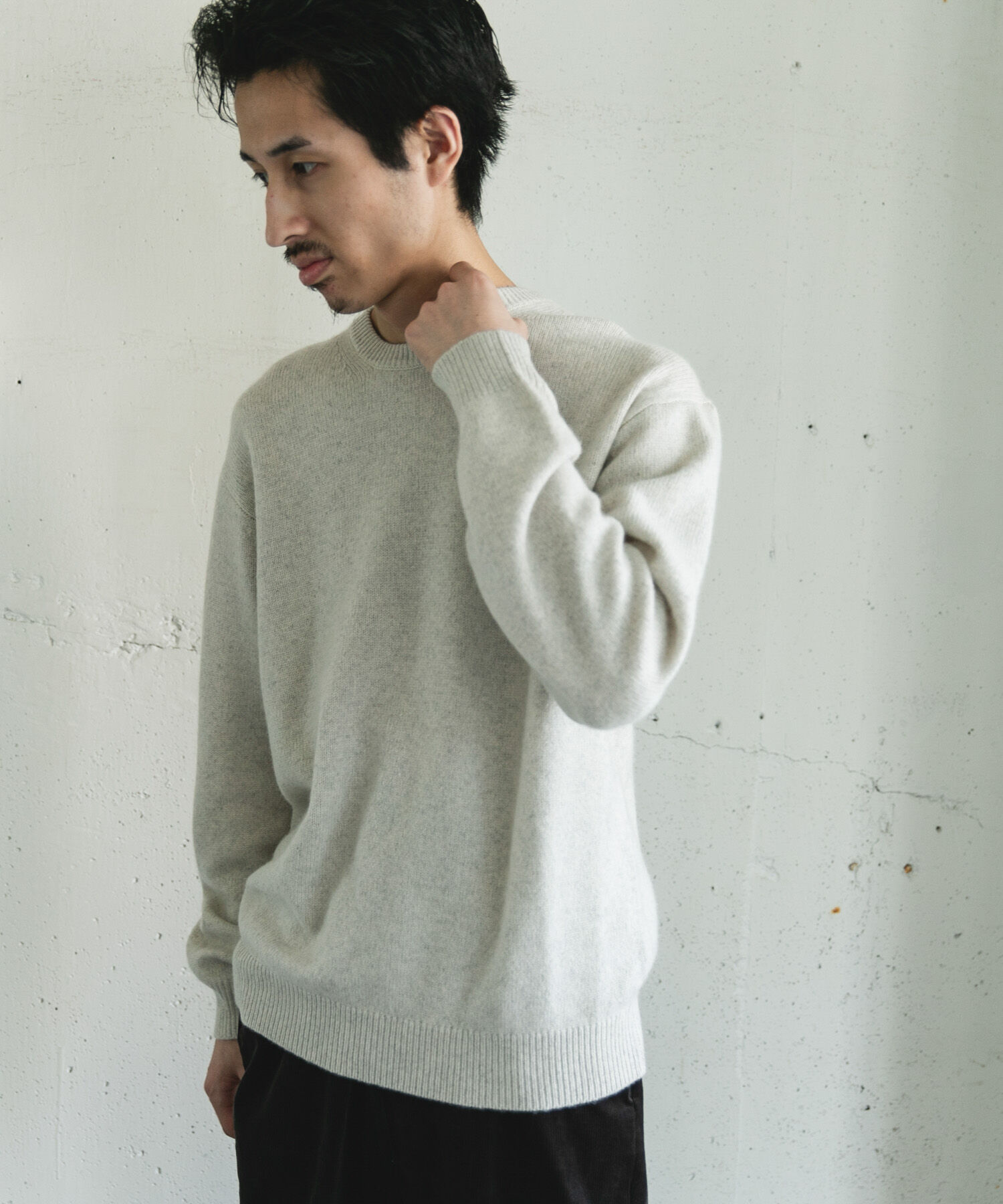 URBAN RESEARCH DOORS「ハミルトンウールクルーネックニット」|ニット・セーター|
