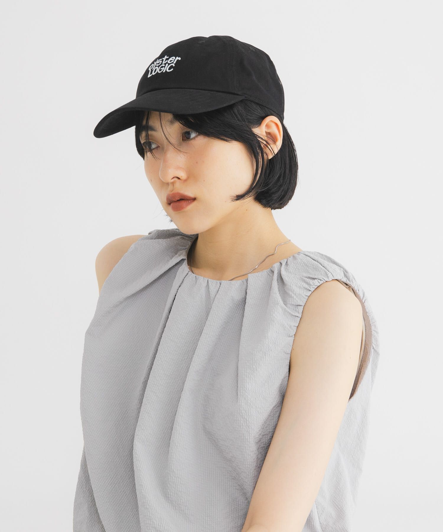  「ハンドドローライクエンブロイダリーCAP」|キャップ・キャスケット|