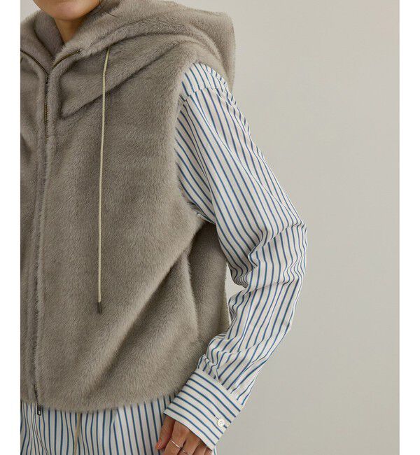 SALON adam et rope'「【Americana（アメリカーナ） for SALON】ファーフードベスト」|ベスト・ジレ|