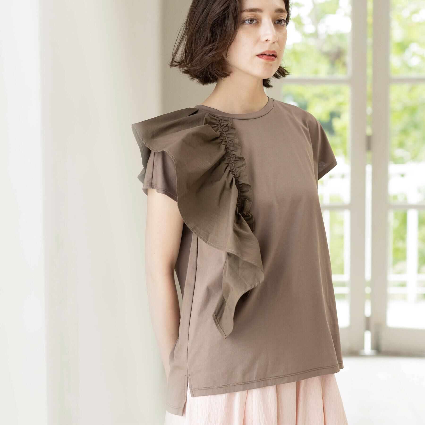 OPAQUE.CLIP「【UVケア／接触冷感】アシメフリルドッキングカットソー《洗濯機OK》」|Tシャツ・カットソー|