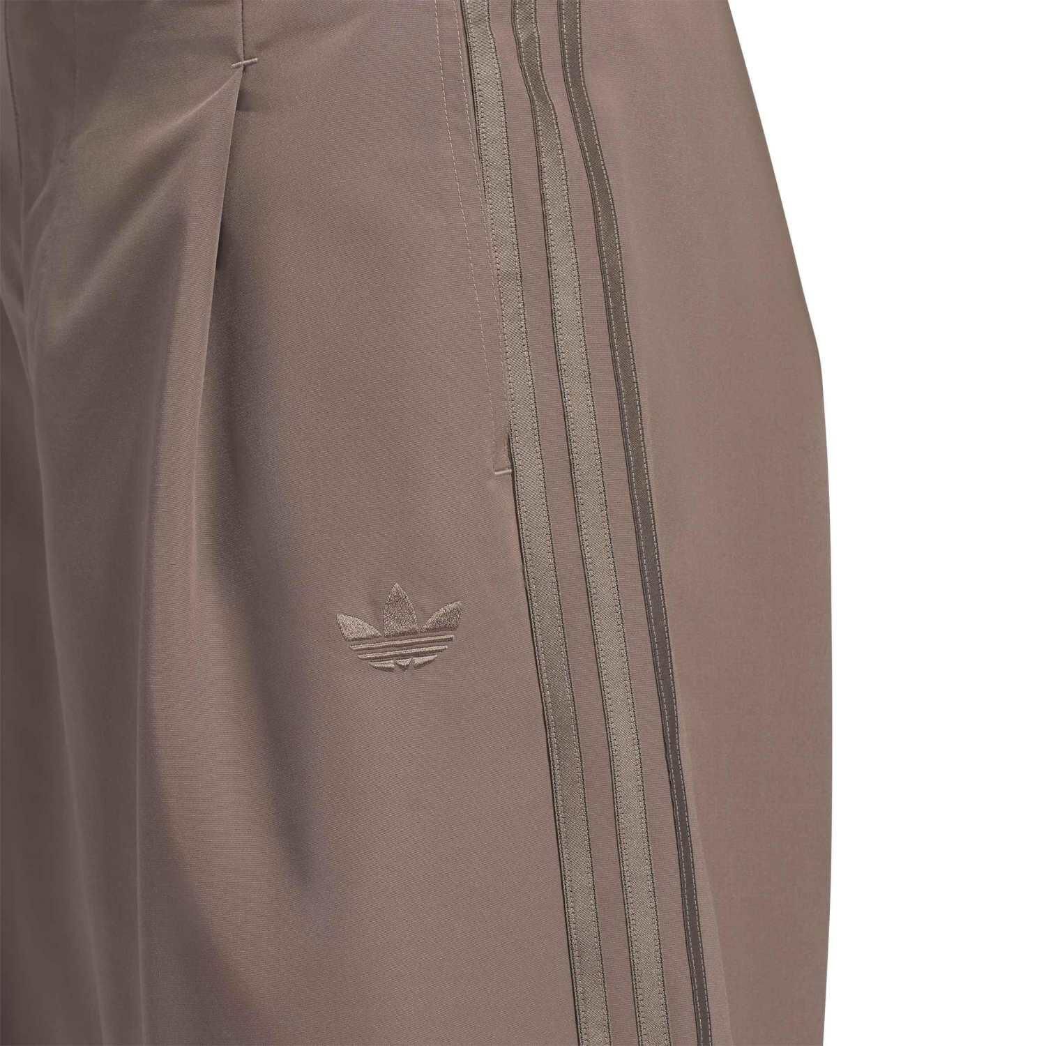 adidas「【ADIDAS ｳｪｱ】M BARREL PANT(ORI PREP)」|チノ|