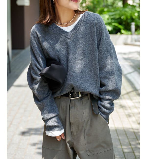 OUTDOOR PRODUCTS Usual Things「≪予約≫WOOL SIGNATURE Vネックニット」|ニット・セーター|